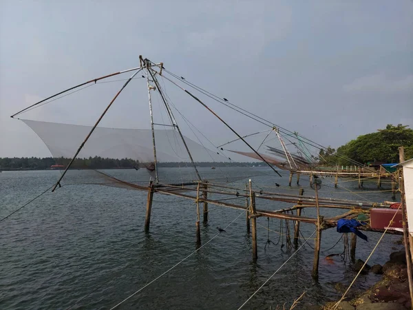 Chinesisches Fischernetz Munambam Strand Kerala Indien Und Launischer Himmel — Stockfoto