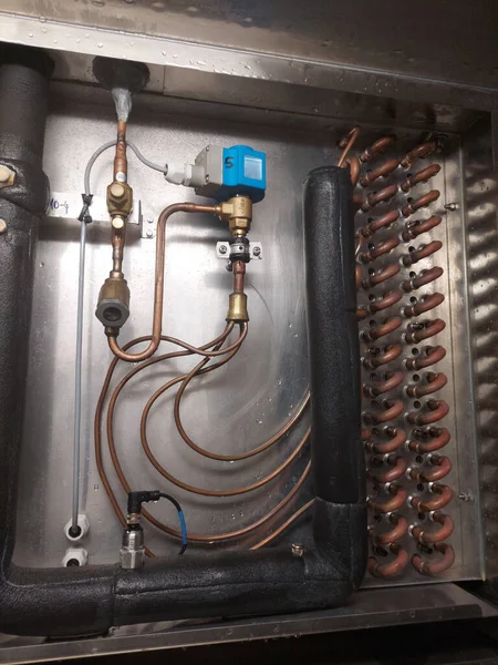 Dondurucuda yürümenin serinletici bobinleri