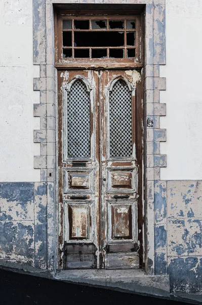 Porta Vecchia Usurata Nel Tempo Funchal Madeira — Foto Stock
