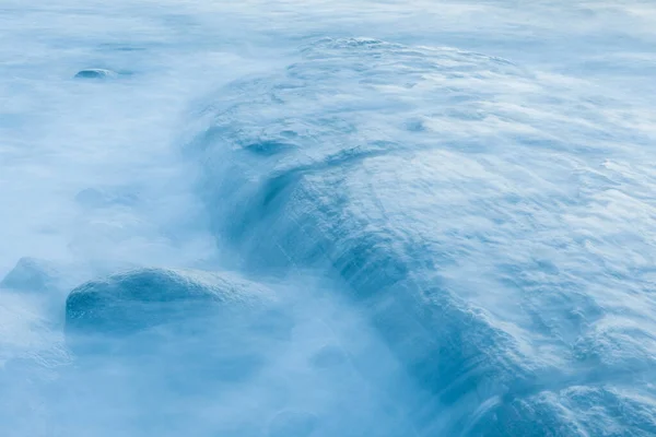 Waves Moving Cliff Sea — Stock Photo, Image