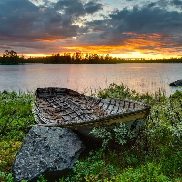 Gammal Båt Vid Solnedgången Dalarna — Stockfoto