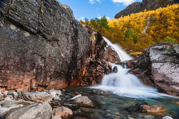 Wasserfall Den Bergen Norwegen — Stockfoto