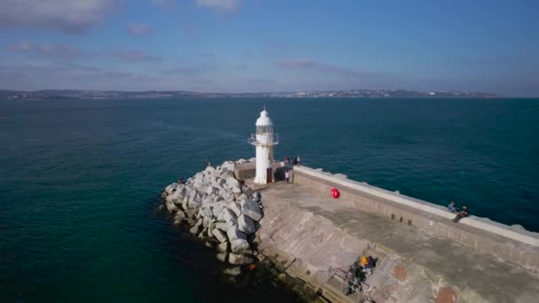 Brixham Harbour Lighthouse Drone Brixam Devon Angleterre Europe — Video