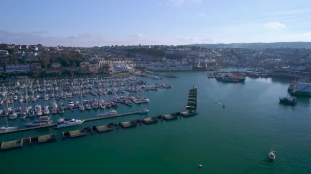 Brixham Marina Och Harbour Från Drönare Brixam Devon England Europa — Stockvideo