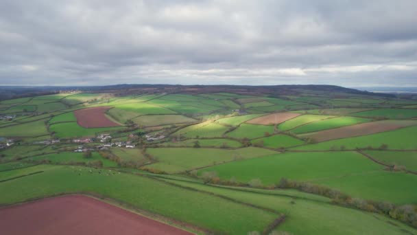 English Village Farmlands Meadows Από Drone Devon Αγγλία — Αρχείο Βίντεο