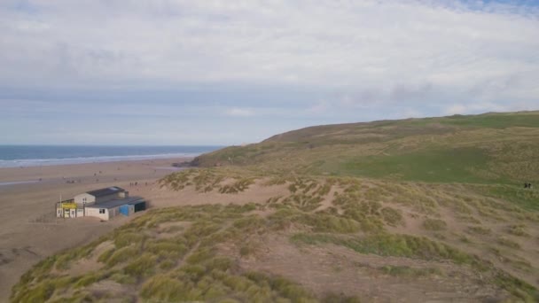 Panorama Dron Sobre Perranporth Cornwall Inglaterra Europa — Vídeo de stock