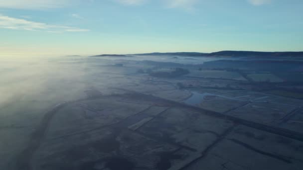 Misty Sunrise Wetlands Meadows Rspb Exminster Powderham Marshe Drone Exeter — Vídeo de stock