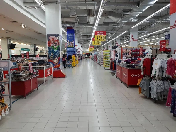 Centro Commerciale Tranquillo Durante Pandemia — Foto Stock