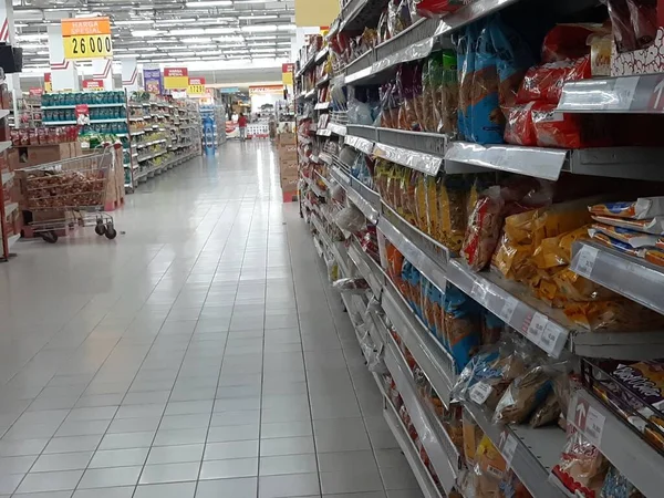 Centro Comercial Está Tranquilo Durante Pandemia — Foto de Stock