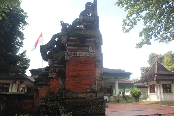 Portão Tradicional Bali Portão Artesanato Hindu Porta Para Céu — Fotografia de Stock