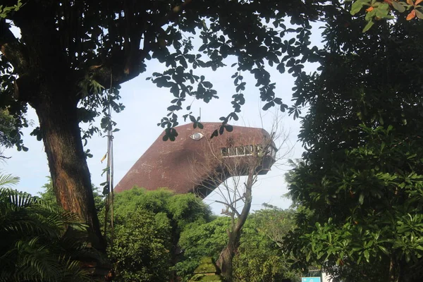 タマンミニパーク ミニチュアの美しいインドネシア コモド美術館 インドネシア動物博物館と爬虫類庭園 コモド島 — ストック写真