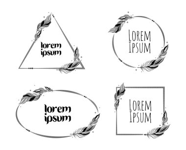 Çerçevelenmiş resimler, vektör çerçeveleri, davetiye için hazır şablonlar, selamlama, düğün etiketleri. Hafif, tüylü ve boncuklu. Kare, yuvarlak, oval, üçgen.