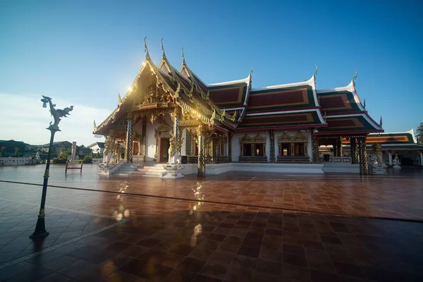 Thai Church Practice Dharma Monks Wat Phra Choeng Chum Worawihan —  Fotos de Stock