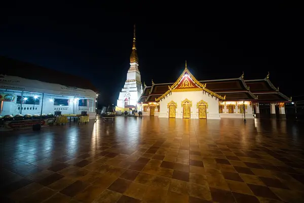 Noite Wat Phra Que Choeng Chum Worawihan Lugar Sagrado Importante — Fotografia de Stock