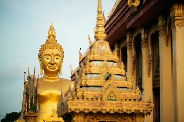 Large Outdoor Golden Sitting Buddha Enshrined Wat Thewa Prasan Which — Photo