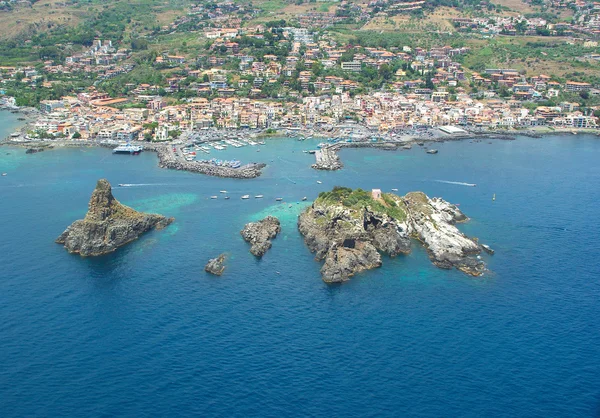 Aerial view of a coastal village on the sea — Stock Photo, Image