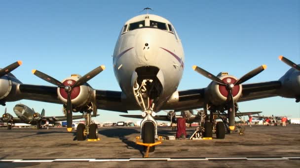 駐車された航空機 — ストック動画