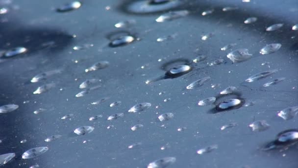 Regen und Nieten — Stockvideo