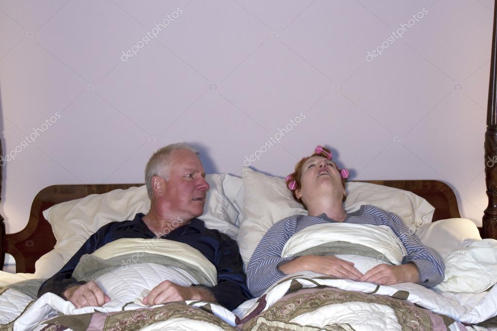 wifes in bed Pussy mature thumb pictures