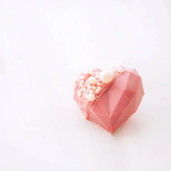 Рожевий Торт Формі Серця Подарунок Валентина Жіночого Дня — стокове фото