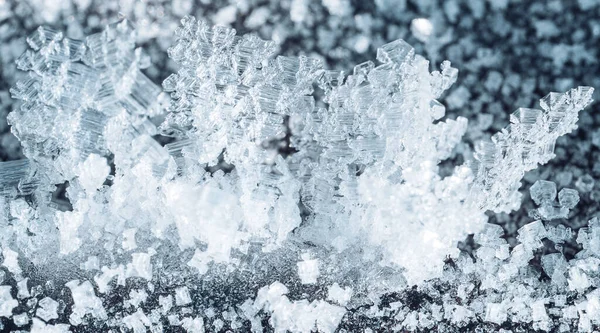 Фон з кристалічної структури льоду крупним планом — стокове фото