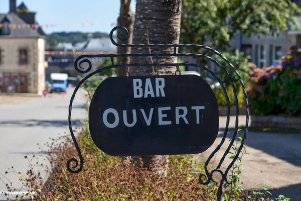 Primer Plano Cartel Aire Libre Que Dice Francés Bar Ouvert — Foto de Stock