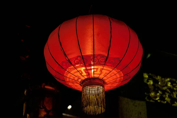 Lanterna Chinesa Vermelha Pendurada Teto Templo Singapura — Fotografia de Stock