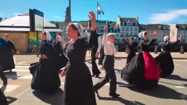 Landerneau Francja Lipca 2022 Tancerze Występujący Podczas Festiwalu Loar Kann — Wideo stockowe