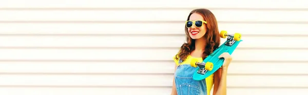 Summer Portrait Happy Smiling Young Woman Posing Green Skateboard White — Stock Photo, Image