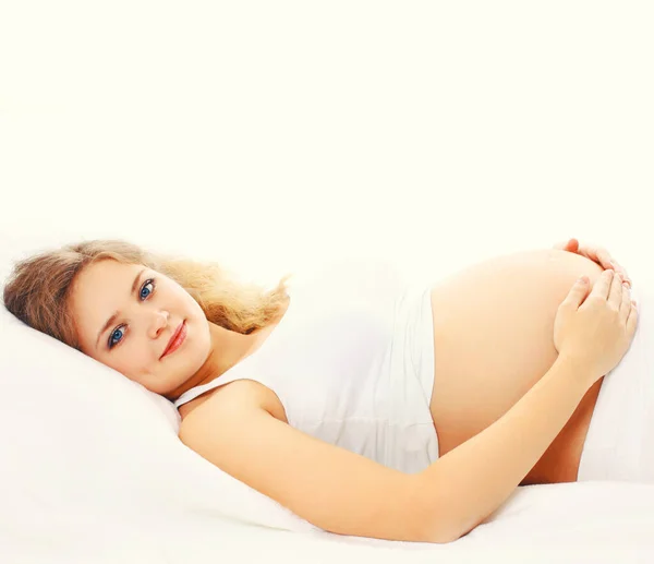 Portrait Smiling Young Pregnant Young Woman Lying Bed Home White — Stock Photo, Image