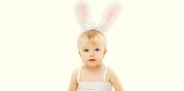 Porträt Eines Niedlichen Babys Mit Hasenohren Auf Weißem Hintergrund Stockbild