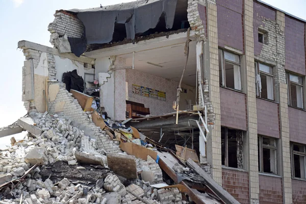 Ukrainian School City Kharkov Bombed Result Conflict Ukraine Russia War — стоковое фото