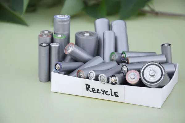 Baterias Usadas Descarte Adequado Baterias Ambientais Tóxicas Para Solo Fundo — Fotografia de Stock