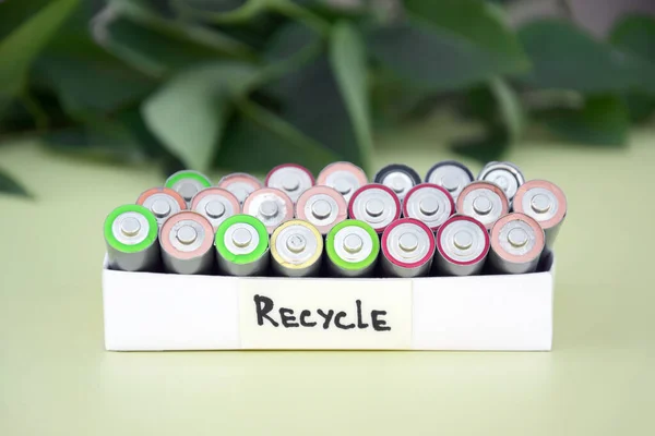 Baterias Usadas Descarte Adequado Baterias Ambientais Tóxicas Para Solo Fundo — Fotografia de Stock