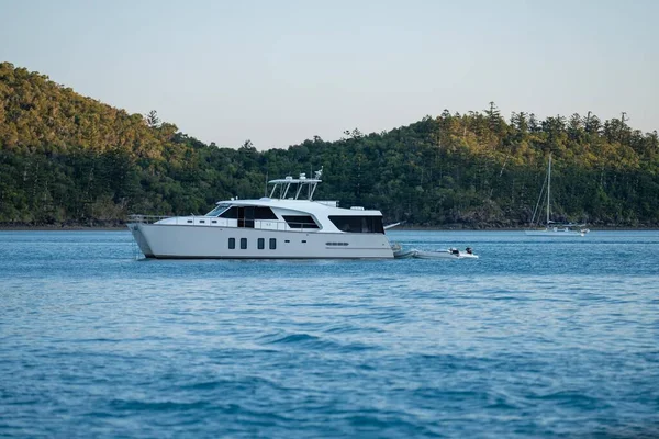 Touristenboote Und Ausflugsboote Whitsundays Queensland Australien Reisende Auf Dem Großen — Stockfoto