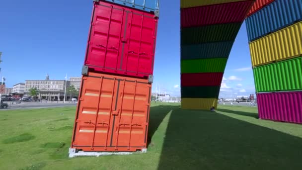Havre Frankrijk Augustus 2021 Hedendaagse Kleurrijke Installatie Catene Containers Van — Stockvideo