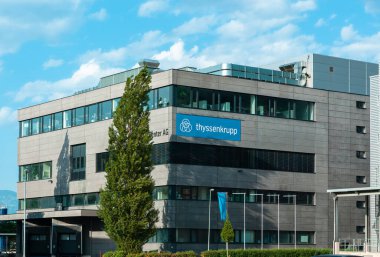 Eschen, Lihtenştayn - 20 Mayıs 2022: ThyssenKrupp AG endüstriyel mühendislik ve çelik üretimi odaklı çok uluslu bir Alman holdingidir..