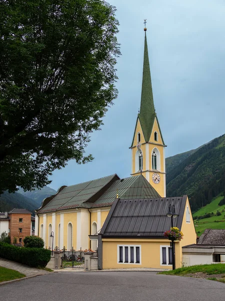 Ишгль Австрия Июля 2022 Года Приходская Церковь Святого Николая Ишгле — стоковое фото