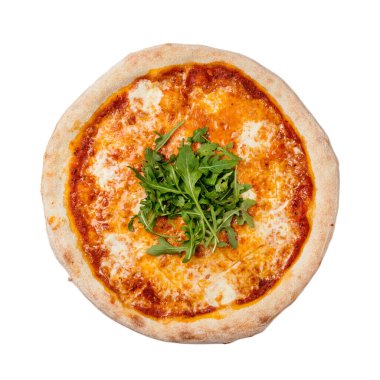 Mozzarella soslu pizza, kiraz domatesli pilati sosu, kekik otu ve fesleğen..