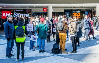 Stockholm, İsveç 'te, her türlü mülteci için, ne sebeple olursa olsun.