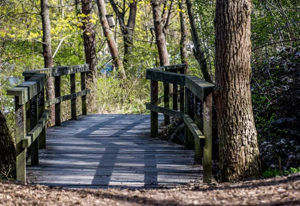 Eski hapishane adası Langholmen 'deki Parkway. Stockholm, İsveç' in merkezi..