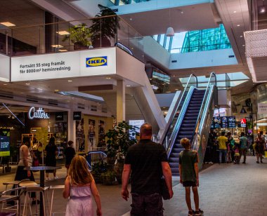 Stockholm, İsveç 'teki merkez alışveriş merkezindeki IKEA mağazası.