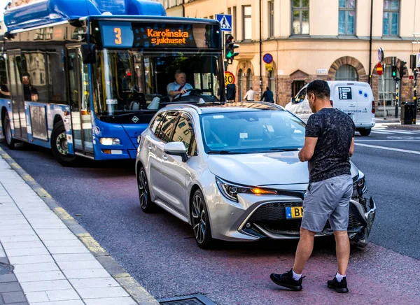 Crashed Taxi Cab Bus Stop Stockholm Sweden — 图库照片