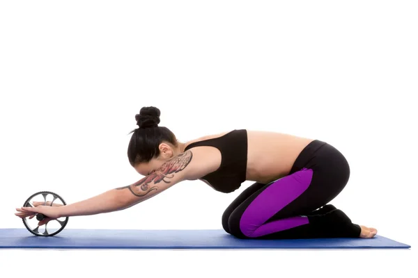 Stretching innan fitness, träning — Stockfoto