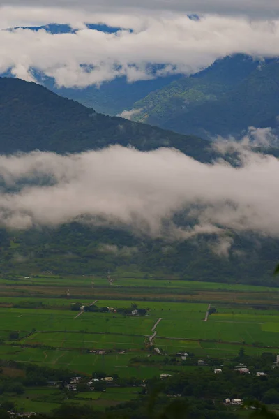 Der Schönste Blick Auf Ein Verstecktes Dorf Das Von Wolken — Stockfoto