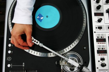 DJ profesyonel pikap seti