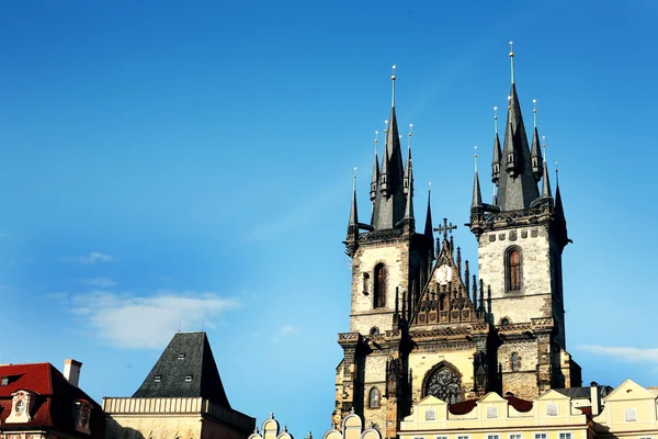 Antikes Burggebäude in der europäischen Stadt Prag — Stockfoto