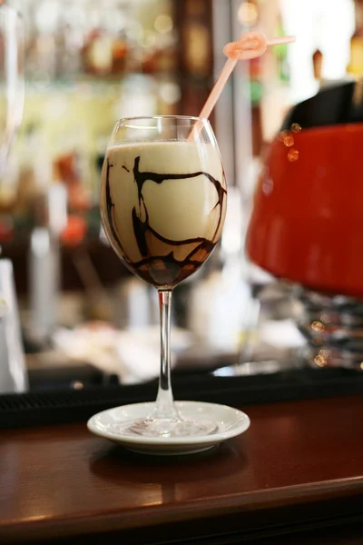 Mleka i czekolady pyszny koktajl — Zdjęcie stockowe
