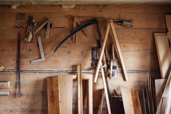 Wall Carpentry Workshop Many Tools Planks Wood Well Some Hand — Zdjęcie stockowe