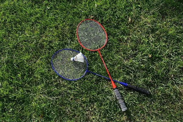 Badminton Rackets Shuttlecock Lawn — Stock Photo, Image